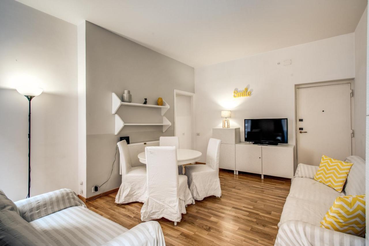 Family Room In Via Del Corso Central ローマ エクステリア 写真